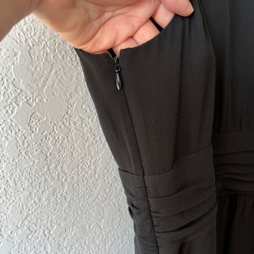 *FIRM PRICE* Banana Republic size 2P black ruched halter like top - Picture 10 of 11